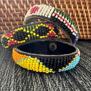 KENYAN BEAD BRACELETS. SET OF 3.